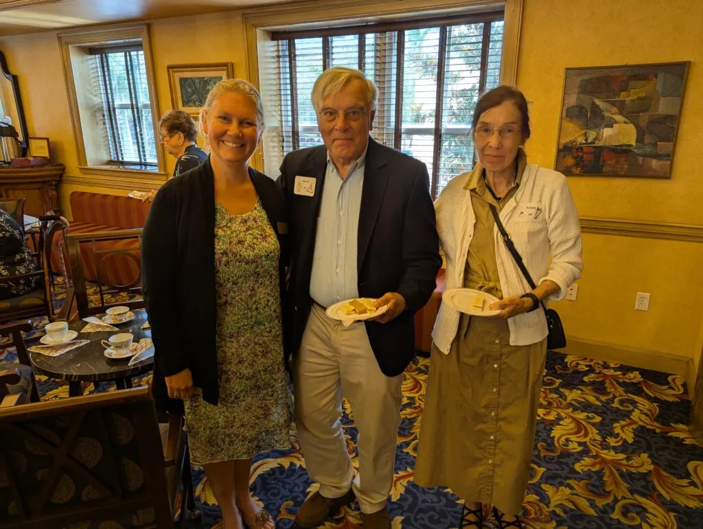 Guild members at a Sarasota Opera Guild event (photo 9 of 12)